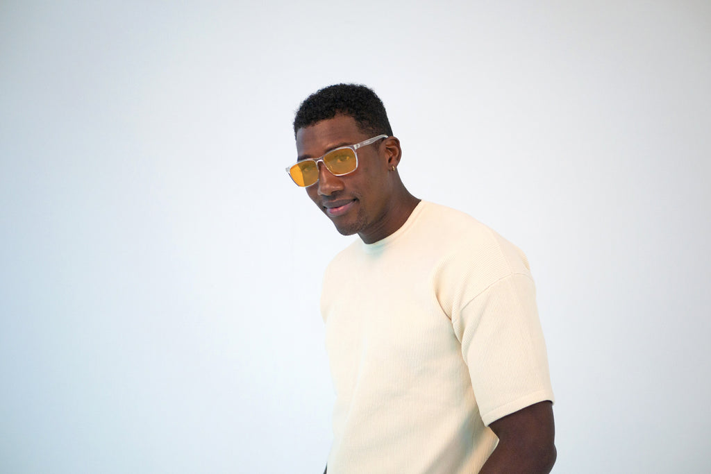 Man wearing ocusleep glasses